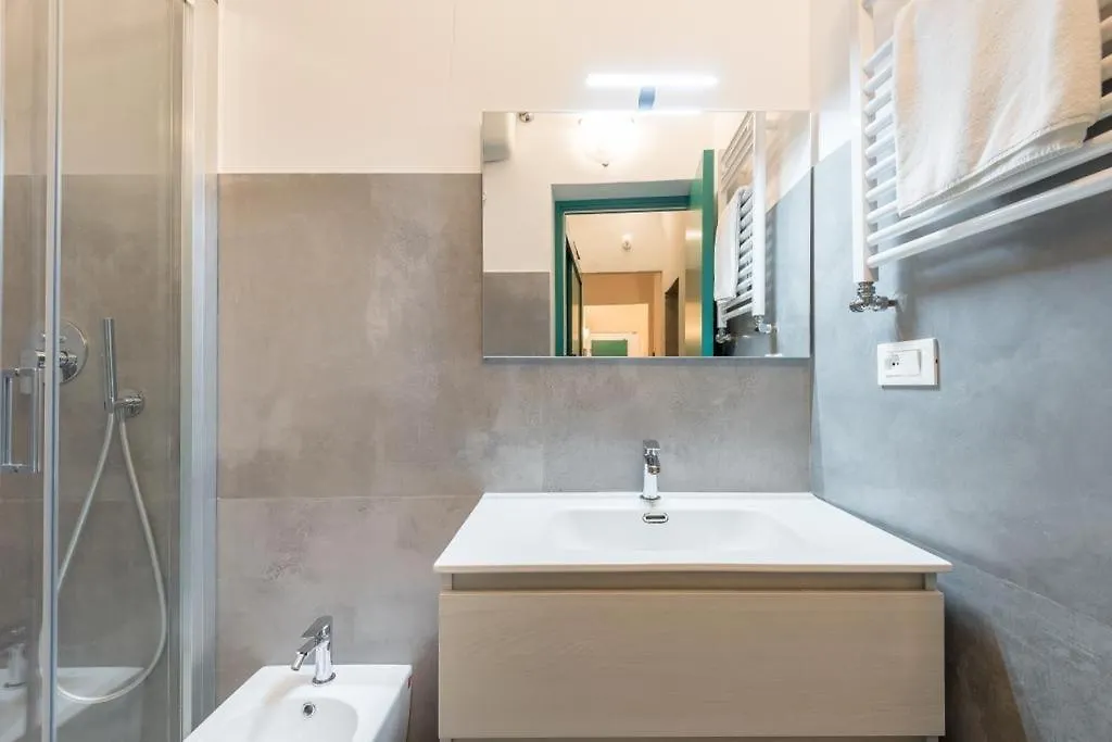 Апартаменты La Casa Di Ugo-A Due Passi Dal Duomo Флоренция
