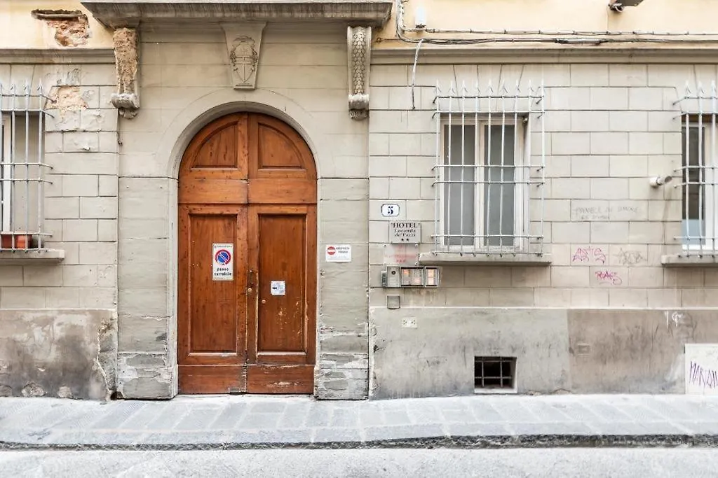 La Casa Di Ugo-A Due Passi Dal Duomo Lägenhet Florens Italien